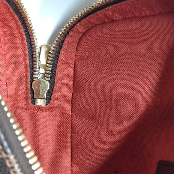 Authentic Louis Vuitton Geronimos Shoulder Bag mn543-010326 - Picture 12 of 16